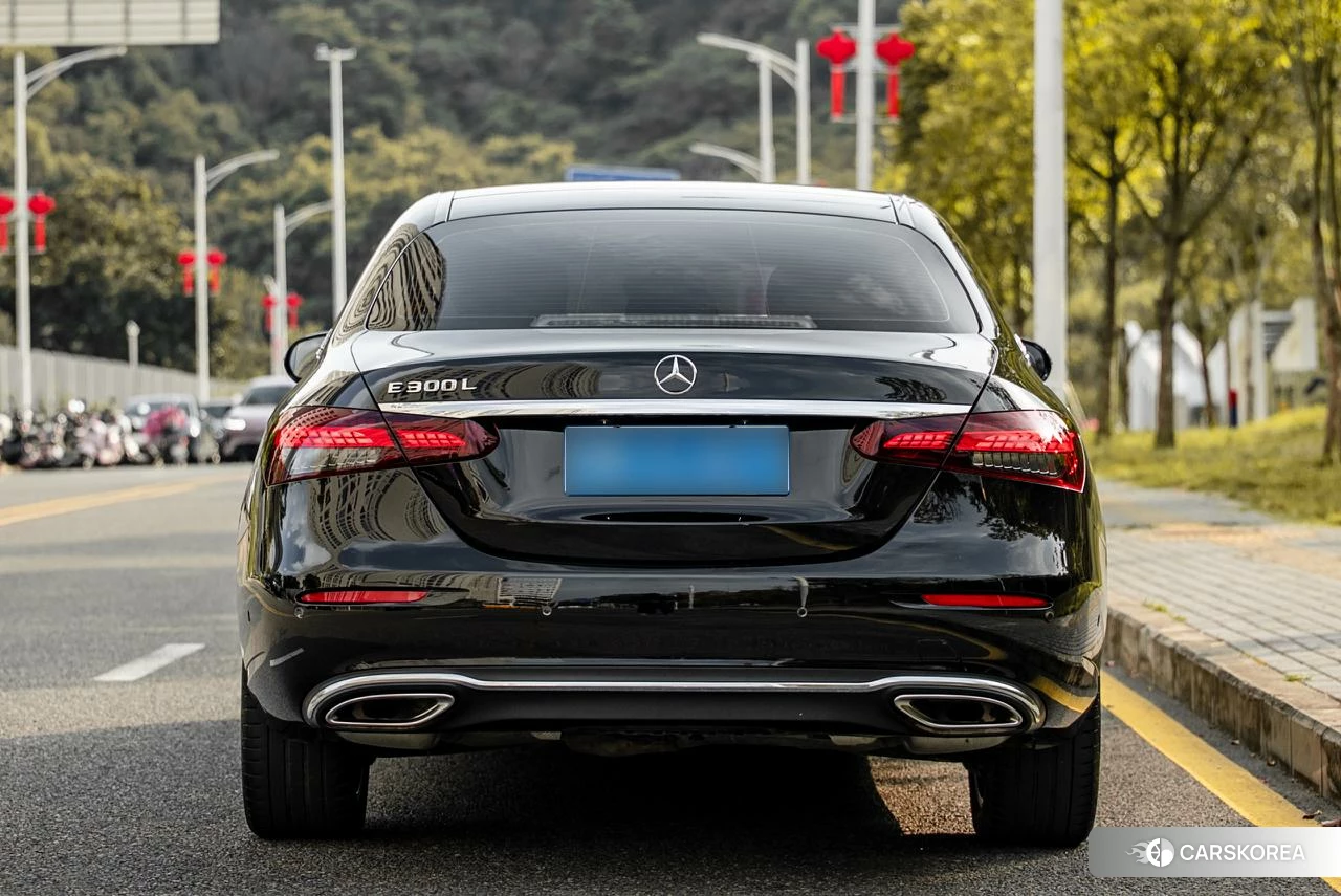Mercedes-Benz E-Class 2021 Черный из Китая, фото 6