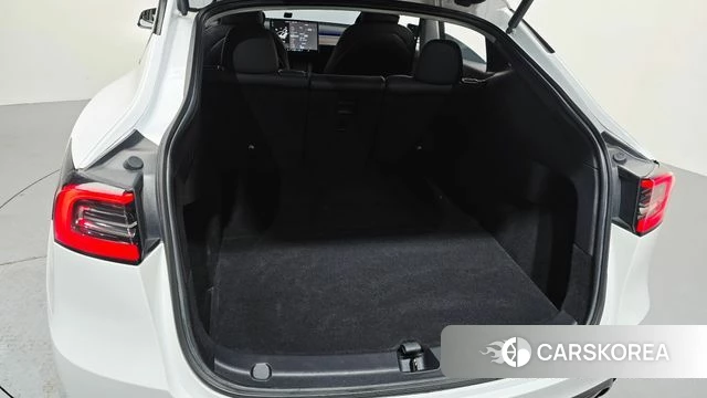 Tesla Model Y 2021 Белый из Кореи, фото 6