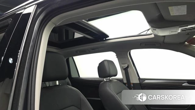 Volkswagen Tiguan Allspace 2022 Синий из Кореи, фото 6