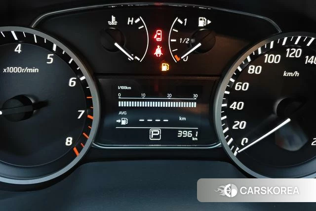Nissan Sylphy 2024 Белый из Китая, фото 6