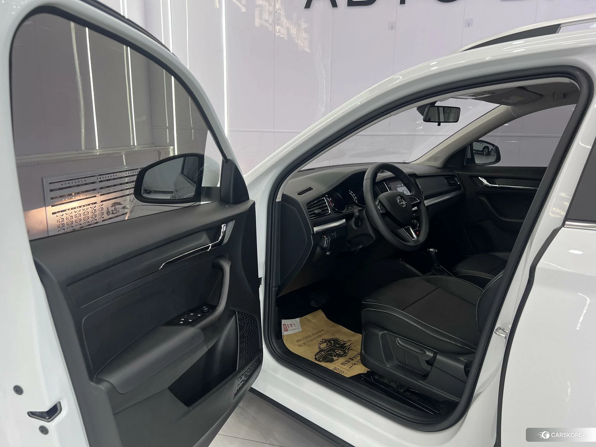 Skoda Kamiq 2023 Белый из Китая, фото 6