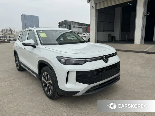 Volkswagen Tayron 2026 Белый из Китая, фото 6