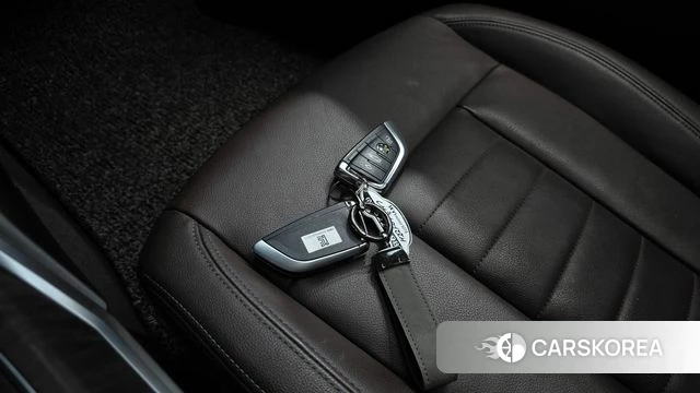BMW 3 Series (G20) 2019 Белый из Кореи, фото 6