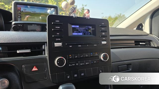 Hyundai Staria 2021 Желтый из Кореи, фото 6
