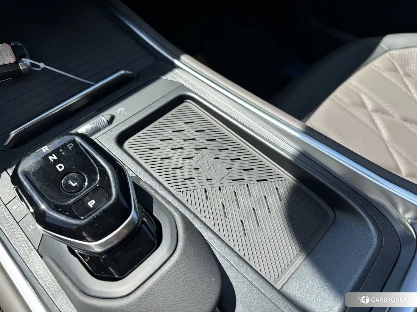 Ford Edge 2024 Silver/gray из Китая, фото 6
