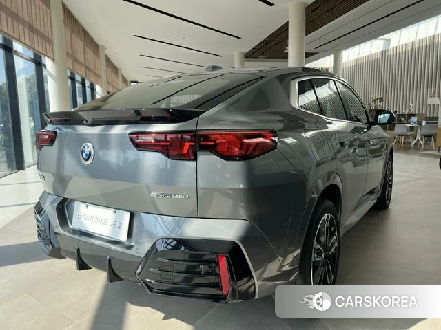 BMW X2 2025 Темно-серый из Китая, фото 6