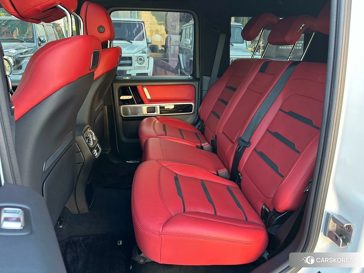 Mercedes-Benz AMG G-Class 2023 Белый из Китая, фото 6
