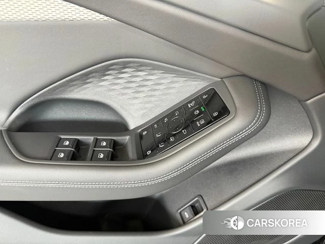 Audi A6 (C9) 2026 Черный из Кореи, фото 6