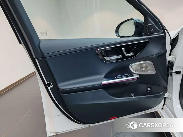 Mercedes-Benz C-class 2024 Белый из Китая, фото 6