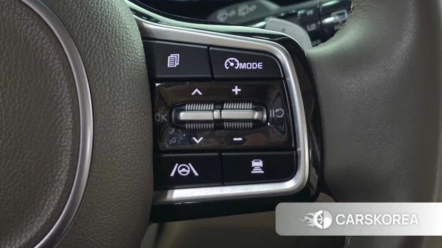 Kia Carnival 4th generation 2023 Белый из Кореи, фото 6