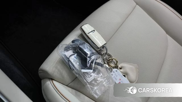 Genesis Electrified GV70 2022 Синий из Кореи, фото 6
