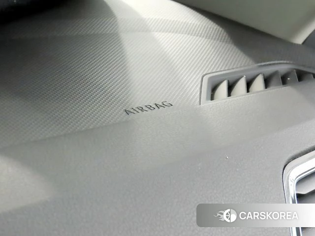 Volkswagen Tiguan second Generation 2018 Серебряный из Кореи, фото 6