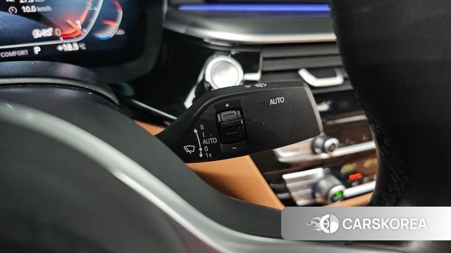 BMW 5 Series (G30) 2023 Черный из Кореи, фото 6