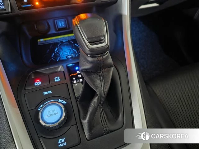 Toyota RAV4 5th Generation 2019 Серый из Кореи, фото 6
