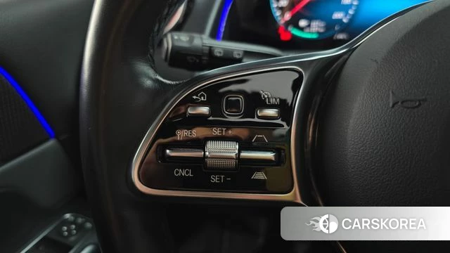Mercedes-Benz EQB X243 2022 Белый из Кореи, фото 6