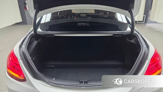 Mercedes-Benz C-Class W205 2018 Белый из Кореи, фото 6