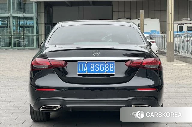 Mercedes-Benz E-Class 2022 Черный из Китая, фото 6