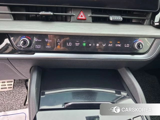 Kia Sportage 5th Generation Hybrid 2024 Белый из Кореи, фото 6