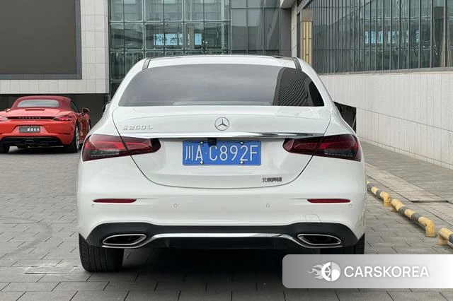 Mercedes-Benz E-Class 2021 Белый из Китая, фото 6