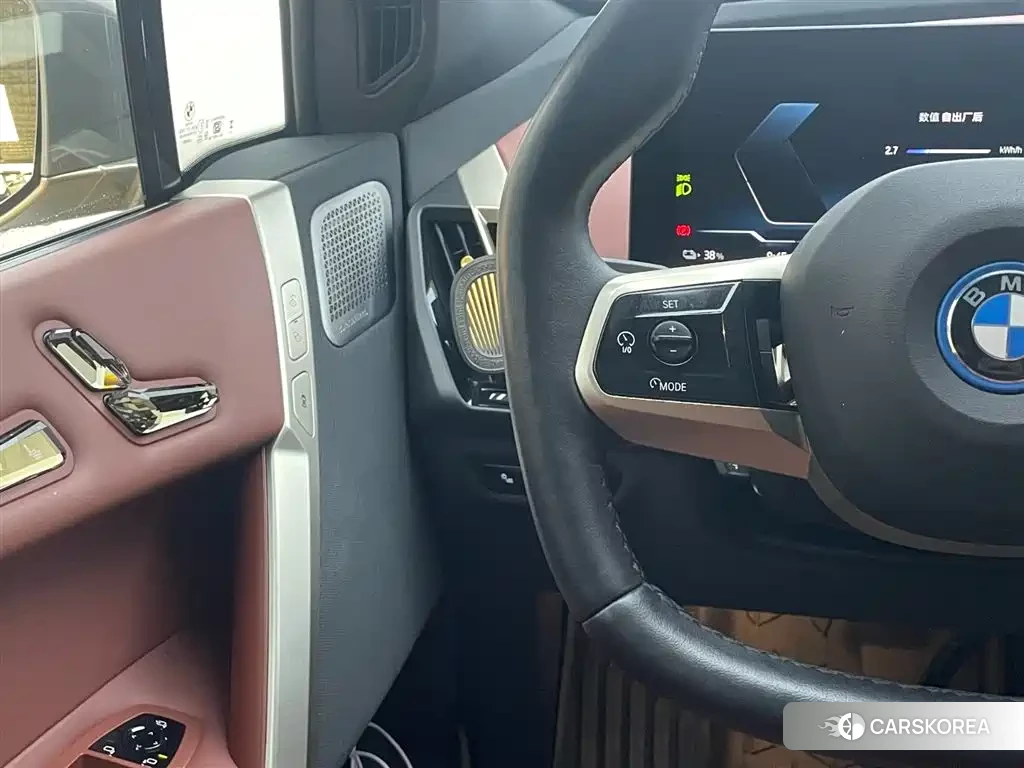 BMW iX 2022 Silver/gray из Китая, фото 6