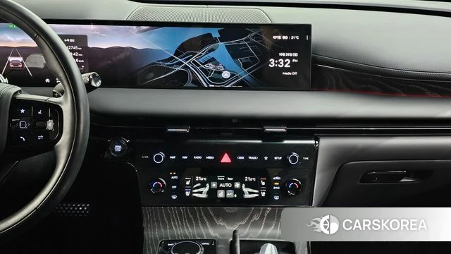 Genesis G80 (RG3) 2025 Черный из Кореи, фото 6
