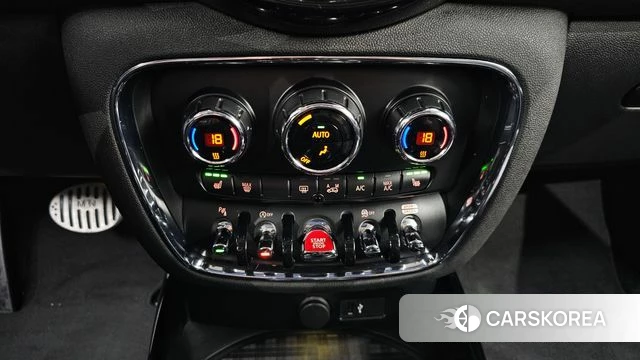 Mini Cooper Clubman 2018 Белый из Кореи, фото 6