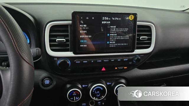Hyundai Venue 2023 Белый из Кореи, фото 6