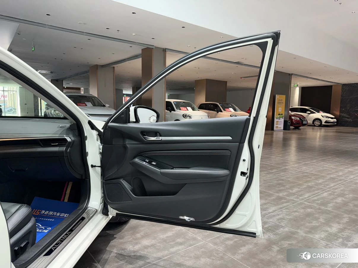 Nissan Altima 2020 Белый из Китая, фото 6