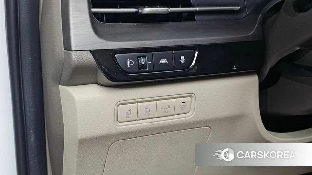 Kia Carnival 4th generation 2023 Белый из Кореи, фото 6