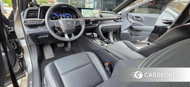 Toyota Crown Crossover 2025 Серебристо-серый из Кореи, фото 6