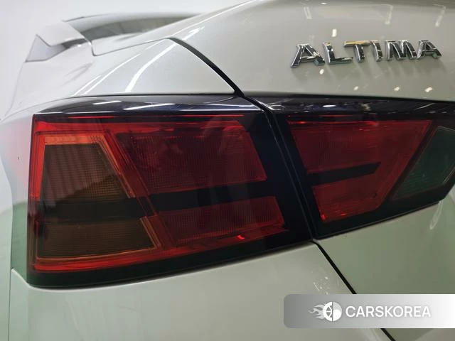 Nissan Altima 2021 Белый из Китая, фото 6