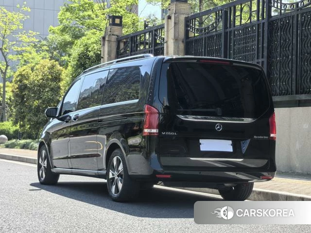 Mercedes-Benz V-Class 2022 Черный из Китая, фото 6