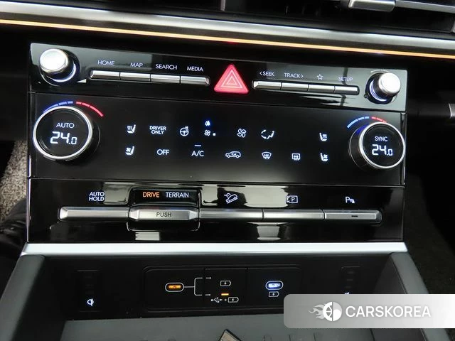 Hyundai Santa Fe (MX5) 2025 Белый из Кореи, фото 6