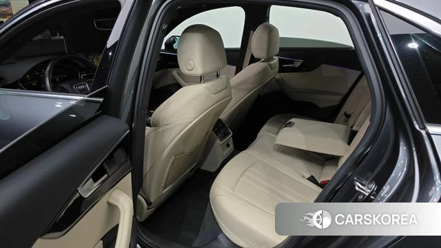 Audi A4 (B9) 2021 Серый из Кореи, фото 6