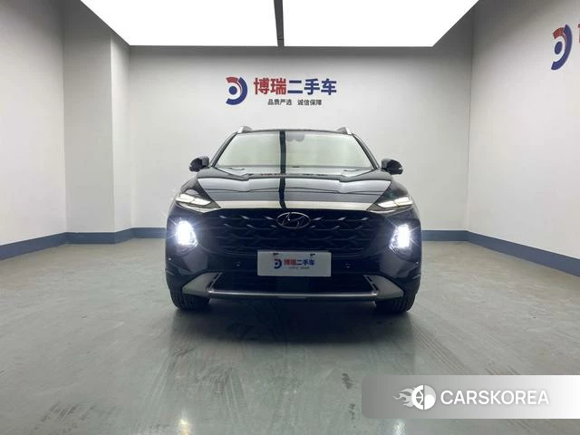 Hyundai Santa Fe 2023 Черный из Китая, фото 6