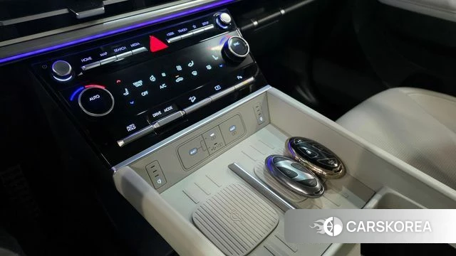 Hyundai Santa Fe (MX5) 2024 Белый из Кореи, фото 6