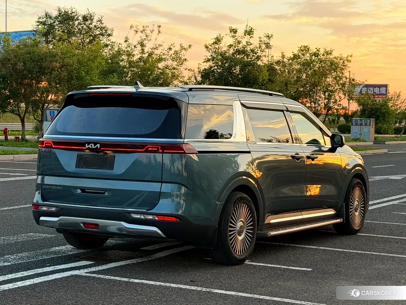Kia Carnival 2022 Синий из Китая, фото 6