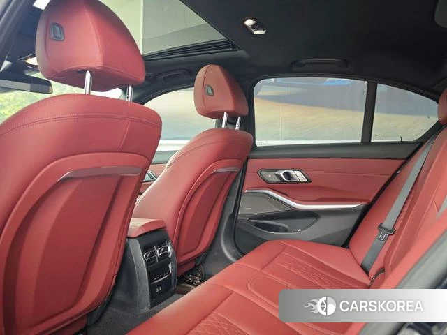BMW 3 series 2024 Черный из Китая, фото 6