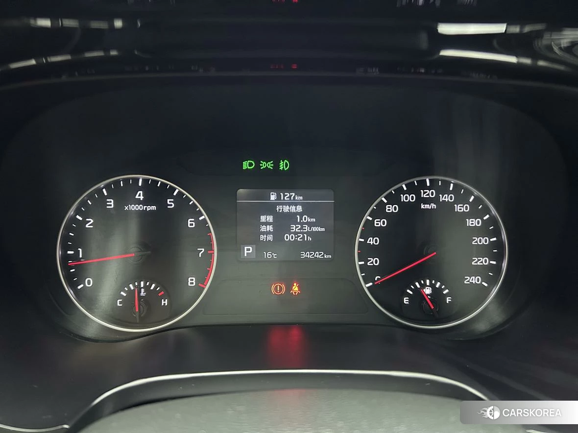 Kia KX3 2021 Белый из Китая, фото 6