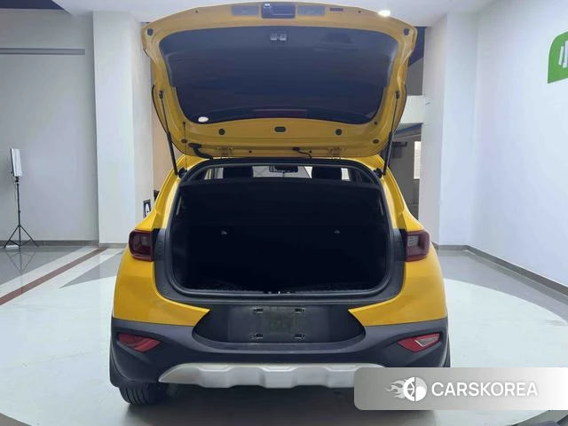 Kia KX1 2022 Желтый из Китая, фото 6