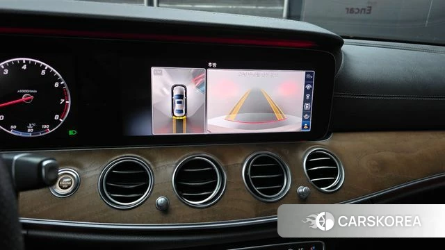 Mercedes-Benz E-Class W213 2018 Белый из Кореи, фото 6