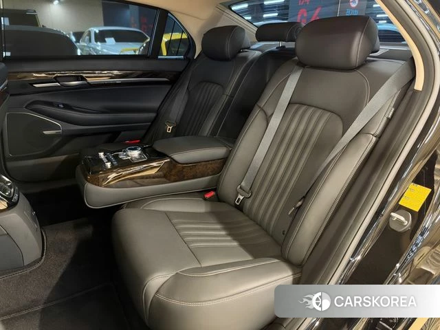 Genesis G90 2021 Черный из Кореи, фото 6