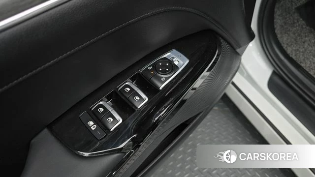 Kia The New K5 3rd generation 2024 Белый из Кореи, фото 6