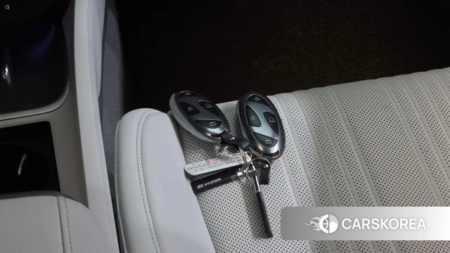 Hyundai Grandeur (GN7) 2025 Серый из Кореи, фото 6