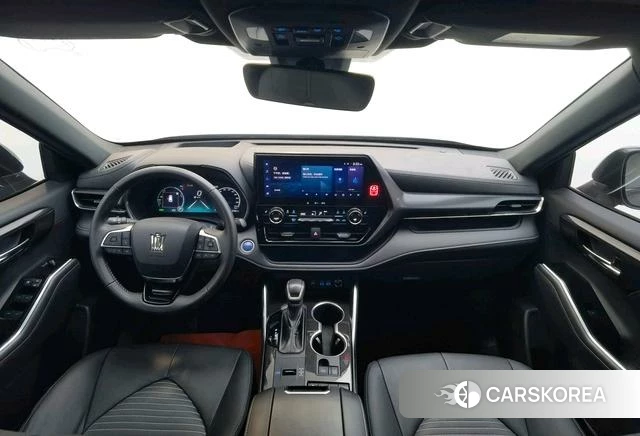 Toyota Crown 2022 Черный из Китая, фото 6