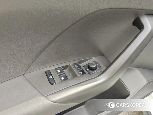 Volkswagen T-Cross 2023 Белый из Китая, фото 6