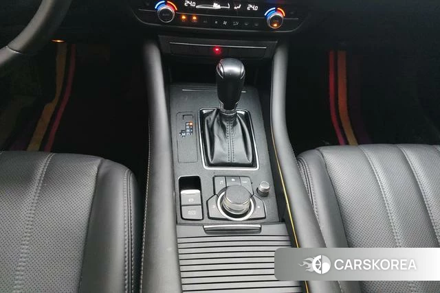 Mazda Atenza 2022 Белый из Китая, фото 6