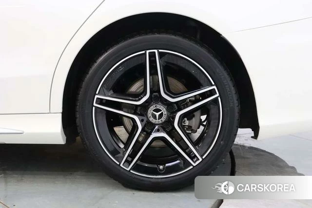 Mercedes-Benz C-class 2021 Белый из Китая, фото 6