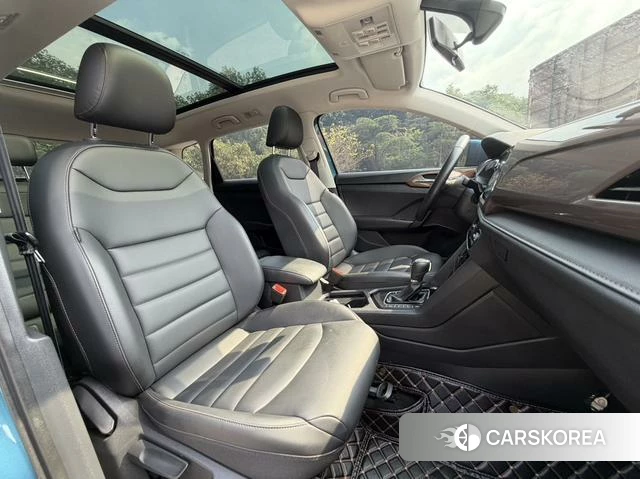 Volkswagen Tharu 2021 Синий из Китая, фото 6