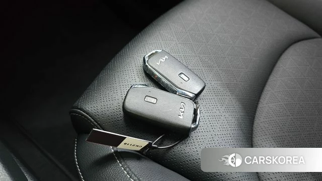Kia The New K3 2nd generation 2023 Белый из Кореи, фото 6